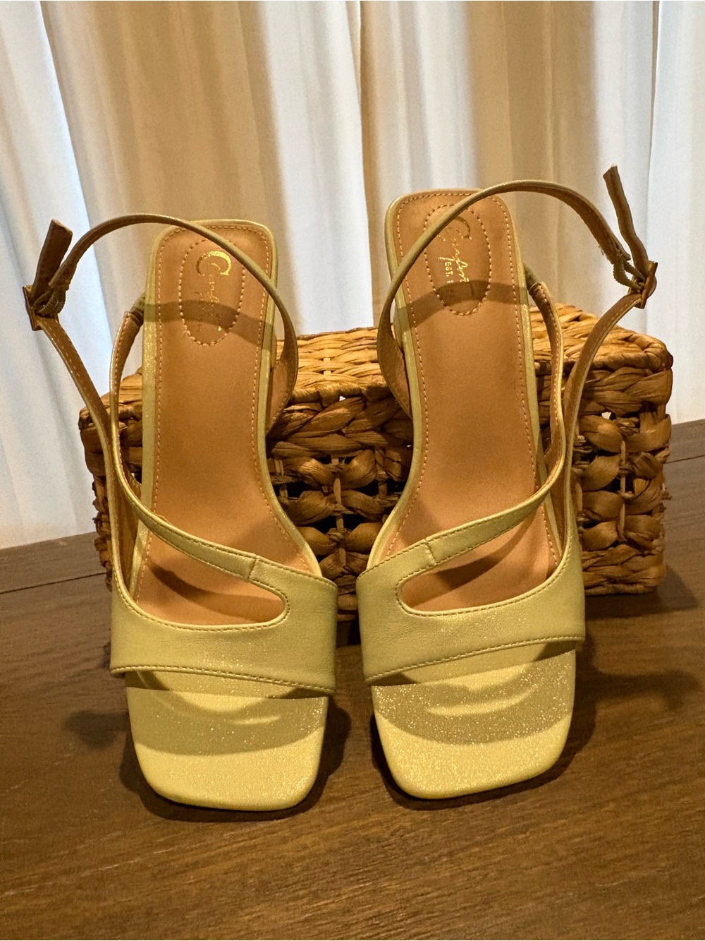 Cato Women's Slingback Block Heel Sandals in Mint - Picture 3 of 10